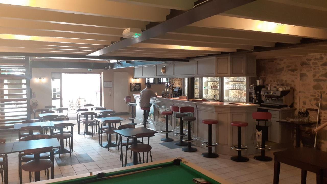 Hotel La Boule D'Or Pouzauges Zewnętrze zdjęcie